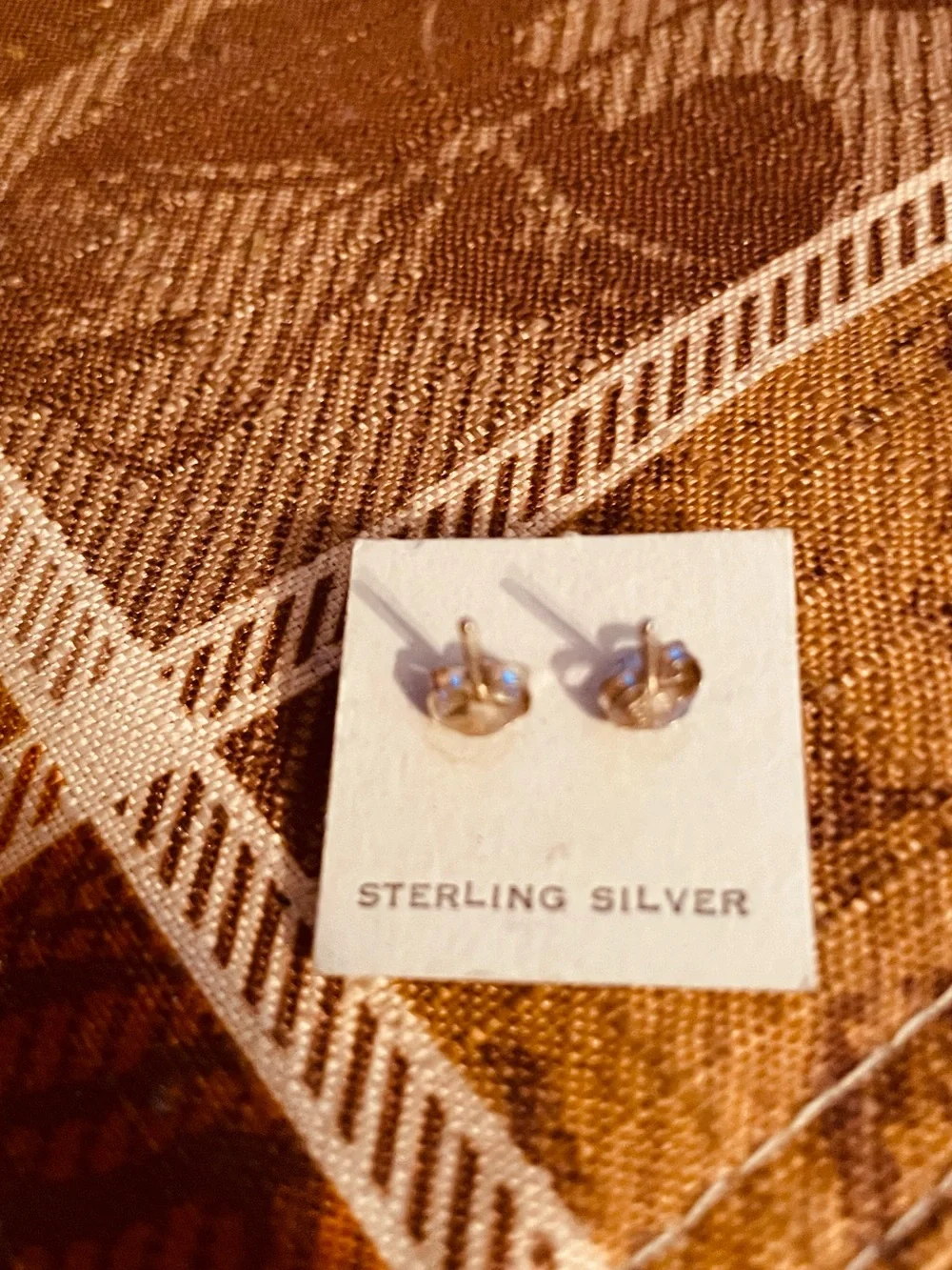 Twisted Rope-Edge White Stone Stud Earrings
